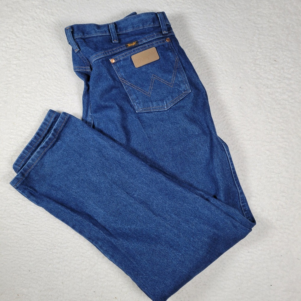 Wrangler Cowboy Cut Jeans Mens 38x32 Blue Straight Leg Western Denim